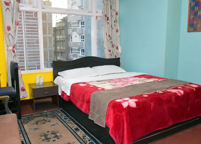 Discovery Bed & Breakfast 2*