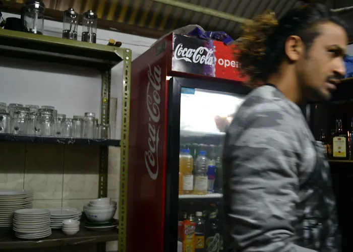 Discovery 2* Kathmandu