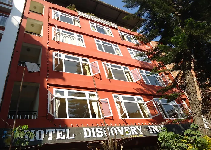 Discovery 2* Kathmandu